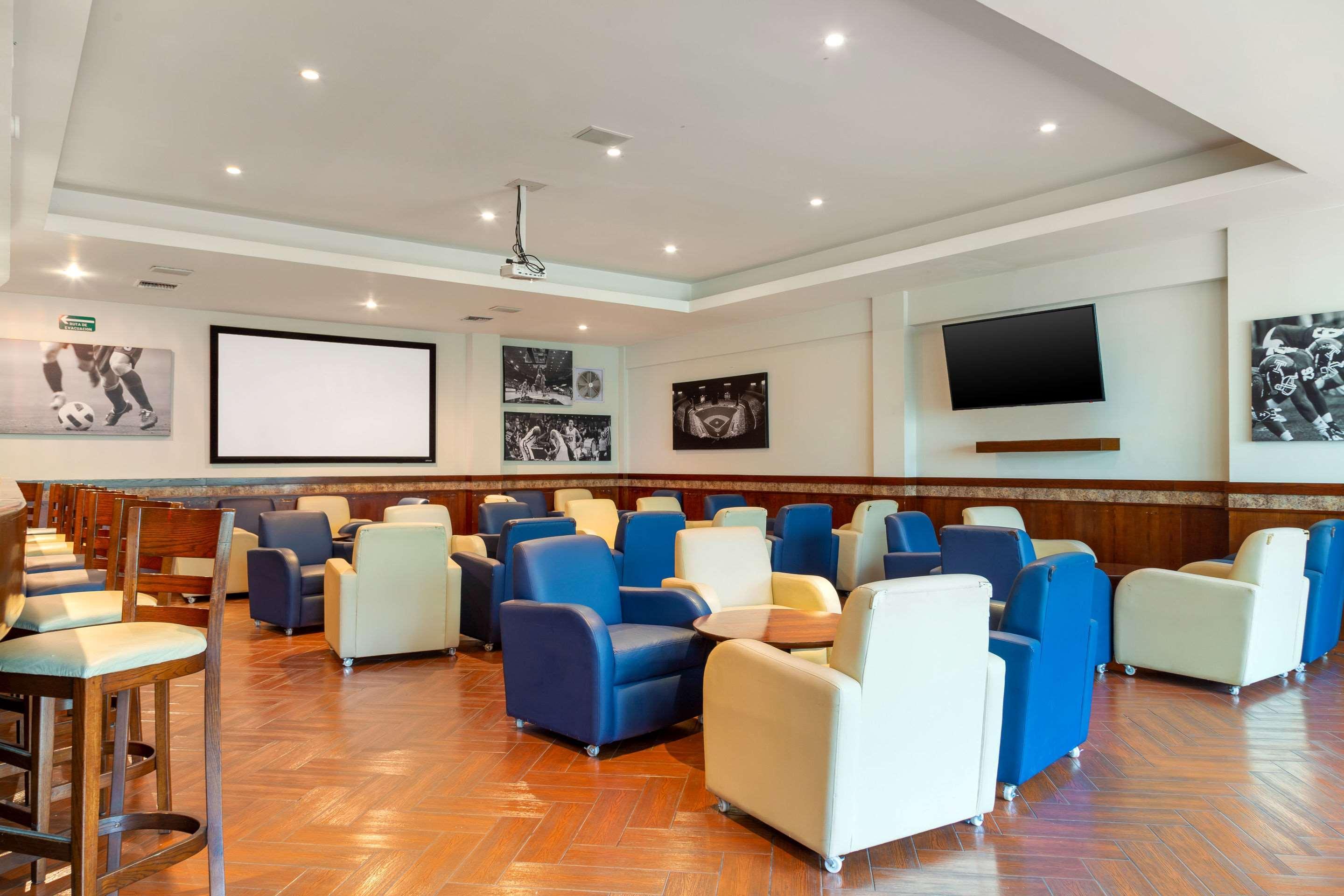 Comfort Inn Monterrey Norte San Nicolás de los Garzas Zewnętrze zdjęcie
