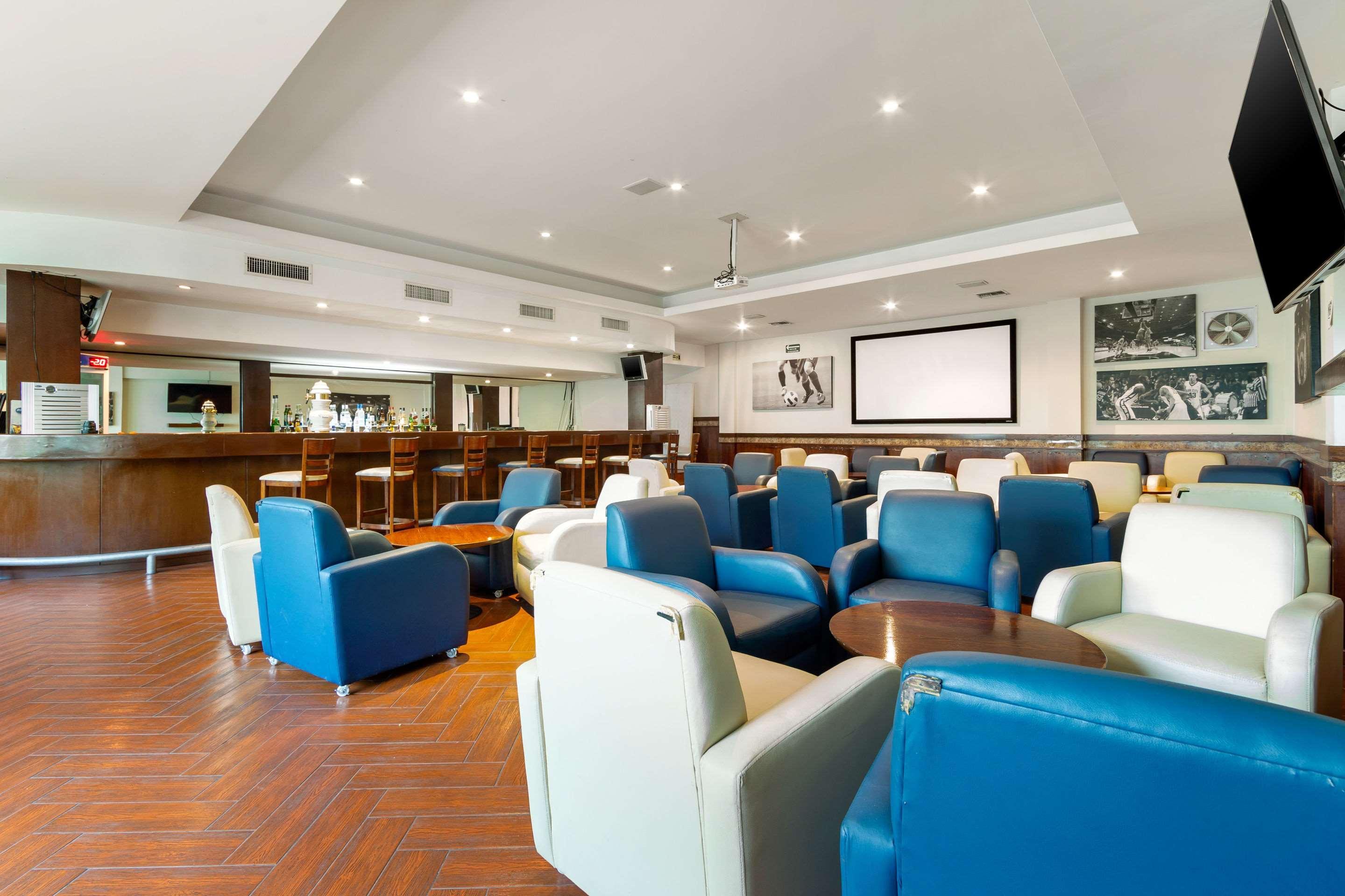 Comfort Inn Monterrey Norte San Nicolás de los Garzas Zewnętrze zdjęcie