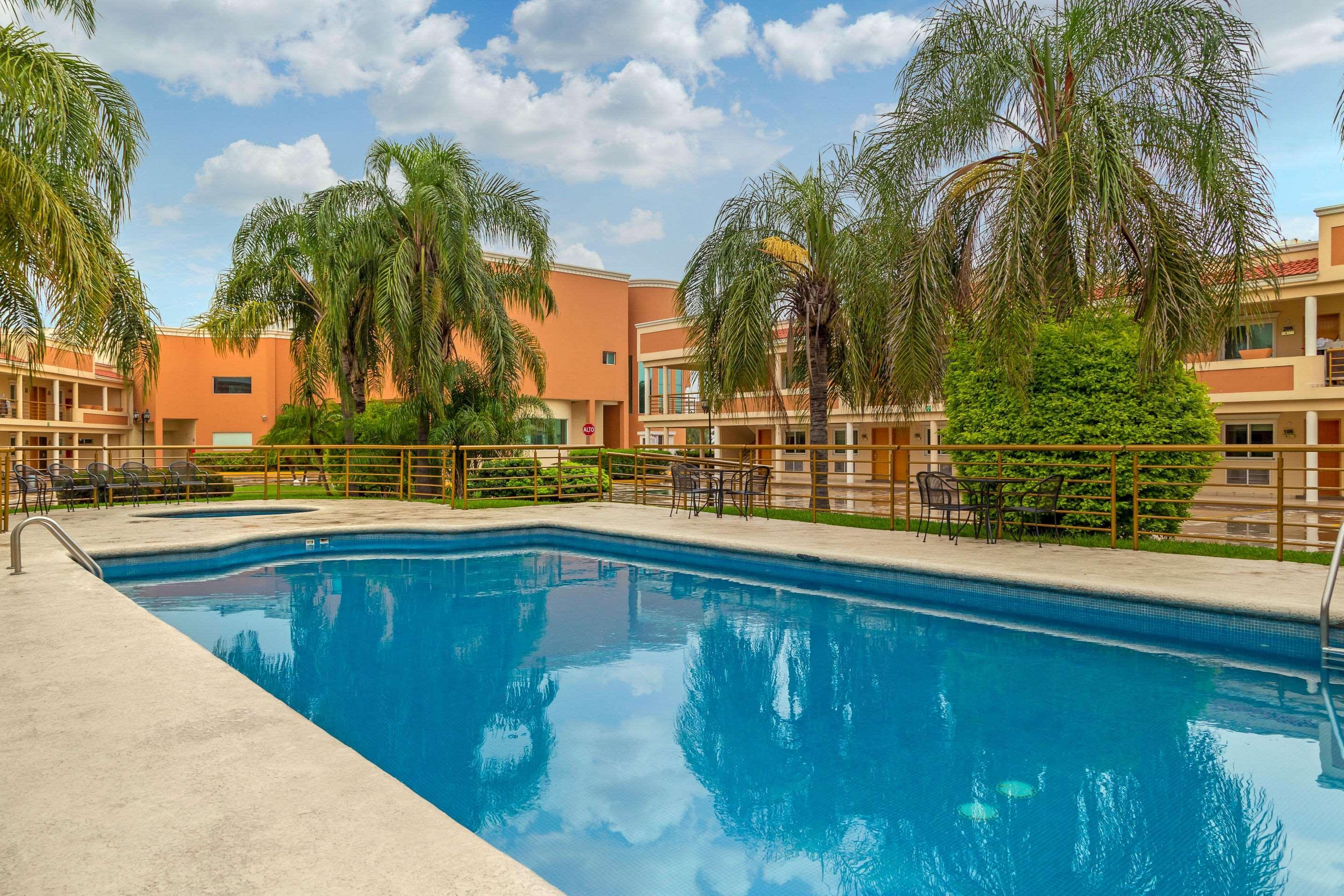 Comfort Inn Monterrey Norte San Nicolás de los Garzas Zewnętrze zdjęcie