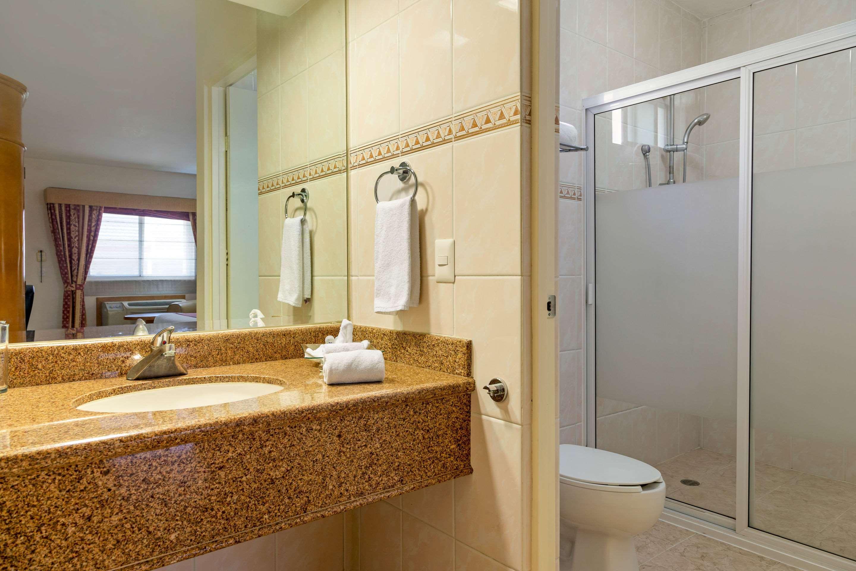 Comfort Inn Monterrey Norte San Nicolás de los Garzas Zewnętrze zdjęcie