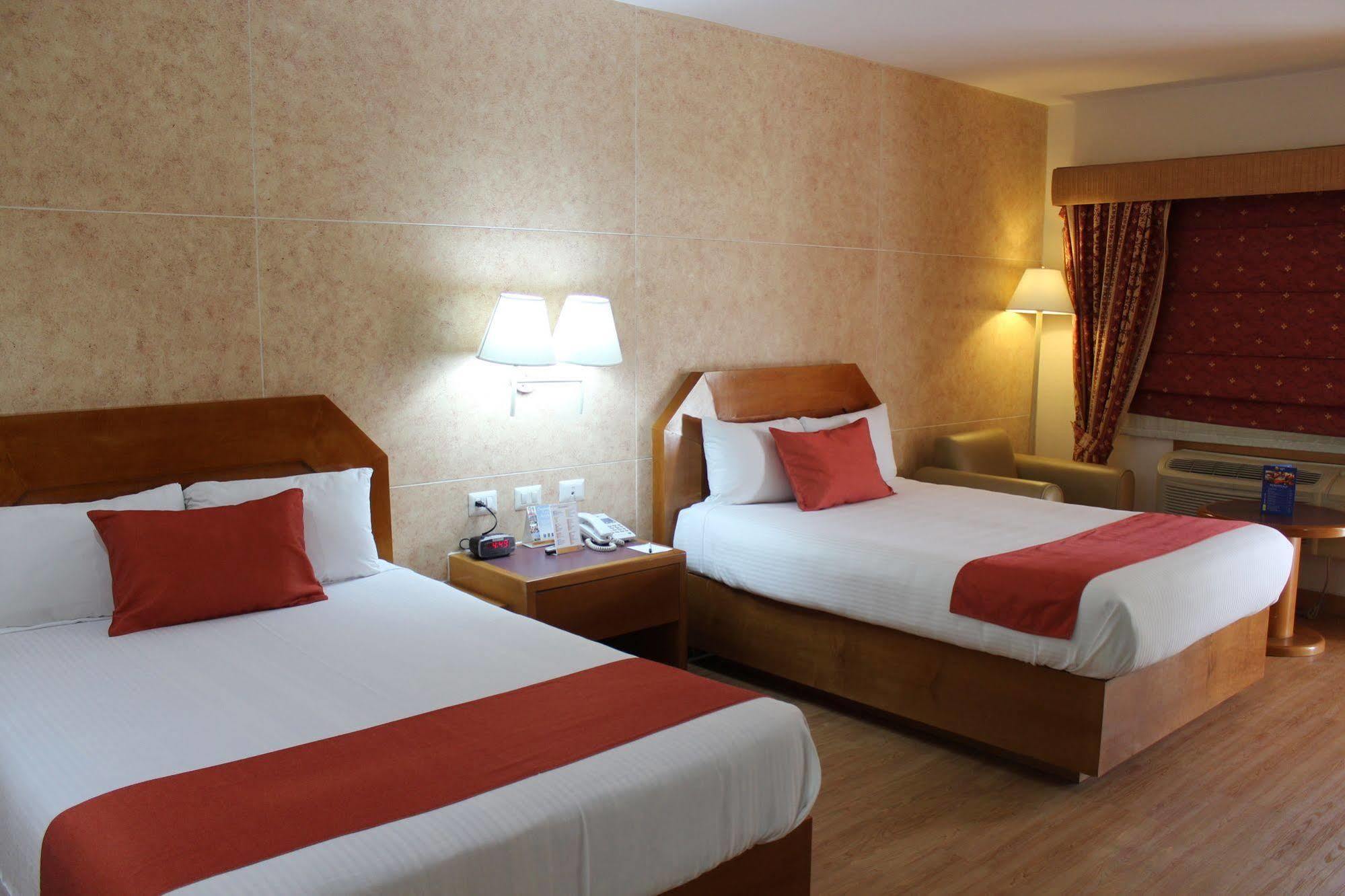Comfort Inn Monterrey Norte San Nicolás de los Garzas Zewnętrze zdjęcie